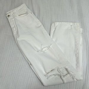 NWOT Zara Straight Leg Distressed Jean